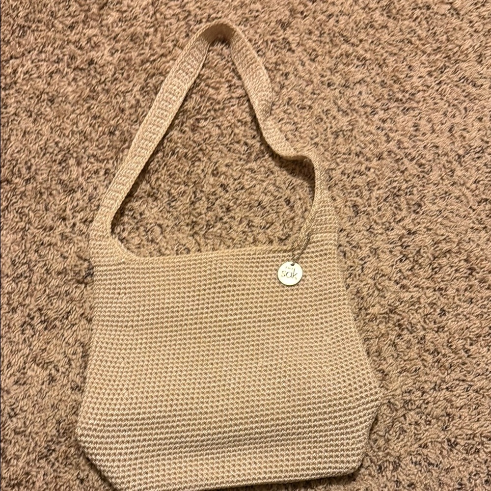 Chic Beige Knit Shoulder Bag